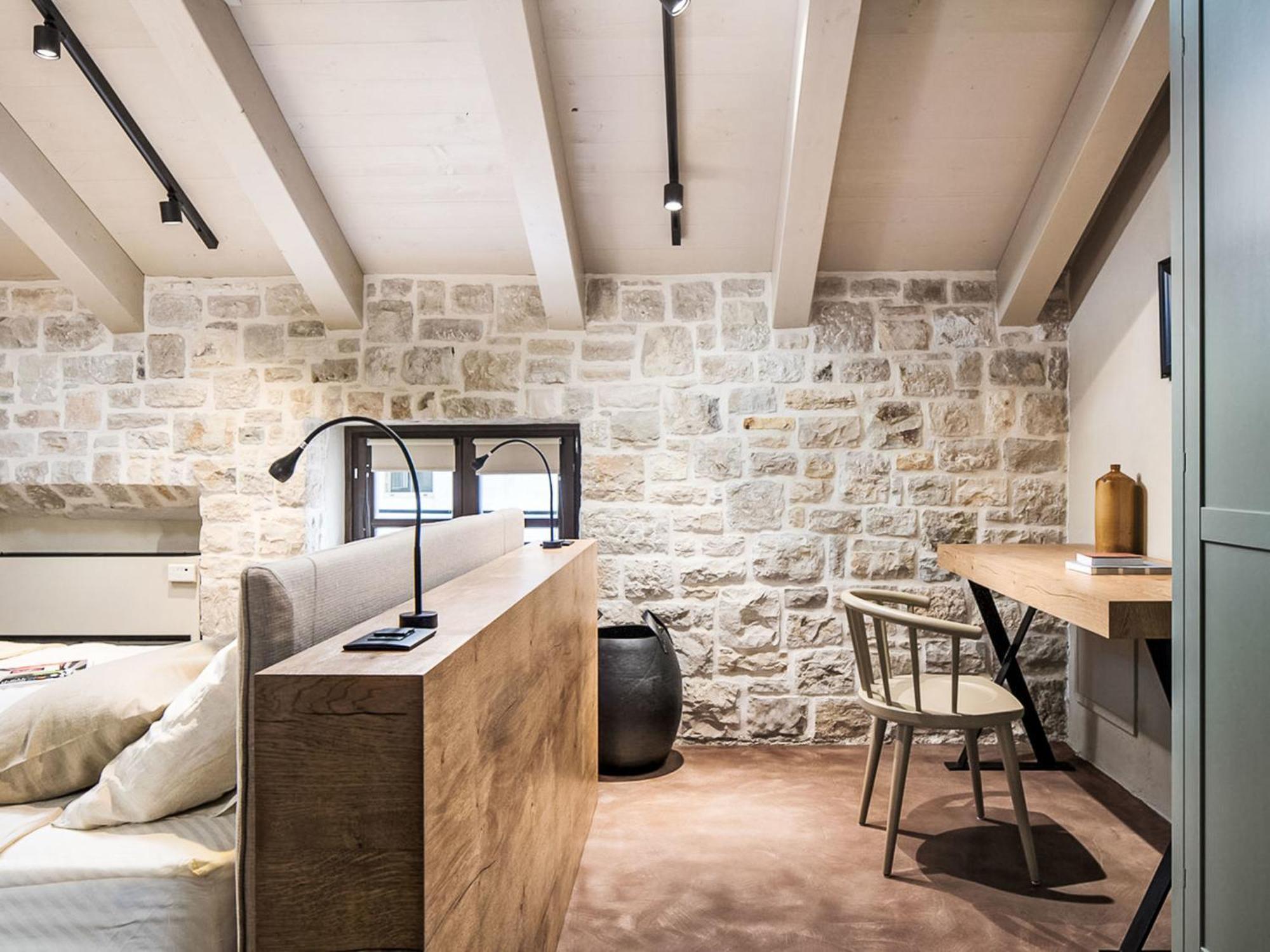 Euphrasiana By Interhome